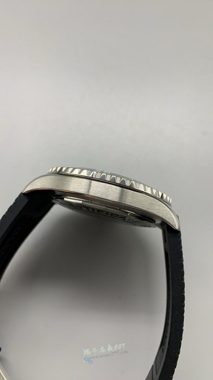 BLS Breitling Rainbow  super  ocean  series   imitation  watch websiteA17375211B2S1 watches  / BL211