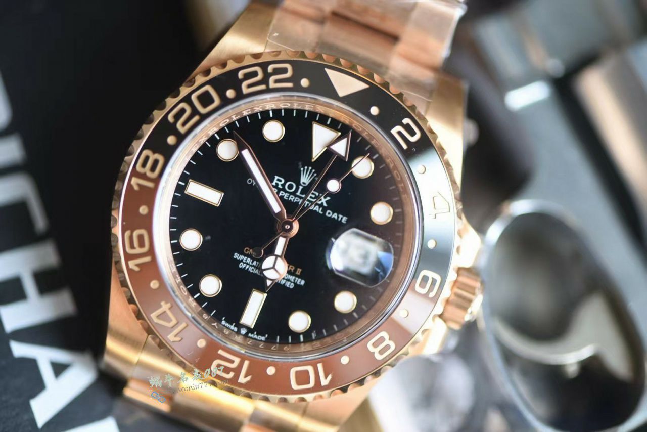 Clean Rolex GMT-Master II Tuhao Gold   imitation  watchm126715chnr-0001 watches  / R976