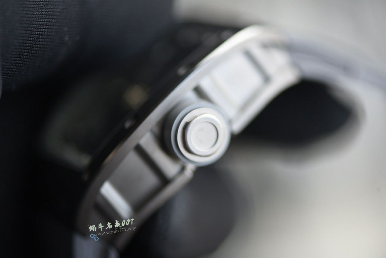 Richard Miller VAUCHER  movement RICHARD MILLE  Ultra-high-end  Customized  replica  watch Version RM055 / RM055VAA