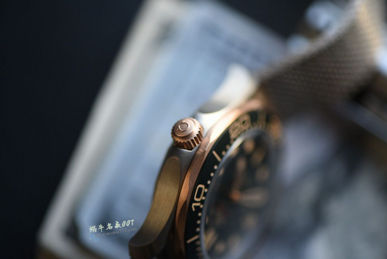  Video review VS Omega  No Time to Die   Seamaster 300 meters 210.90.42.20.10.001 watches  / VS828