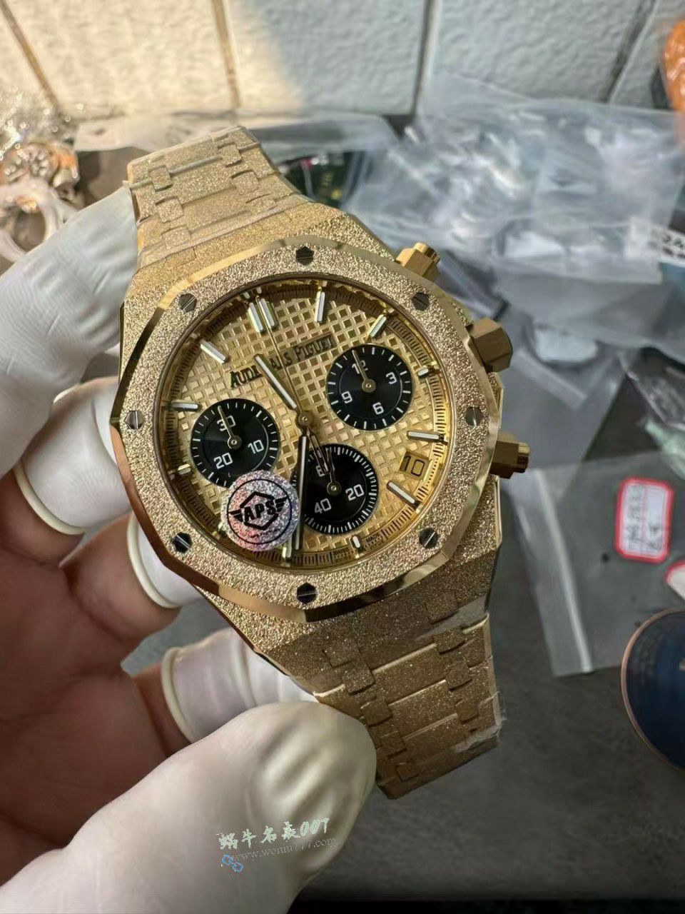 APS Audemars Piguet Royal Oak  series 26240BA.GG.1324BA.01 watches  / AP317