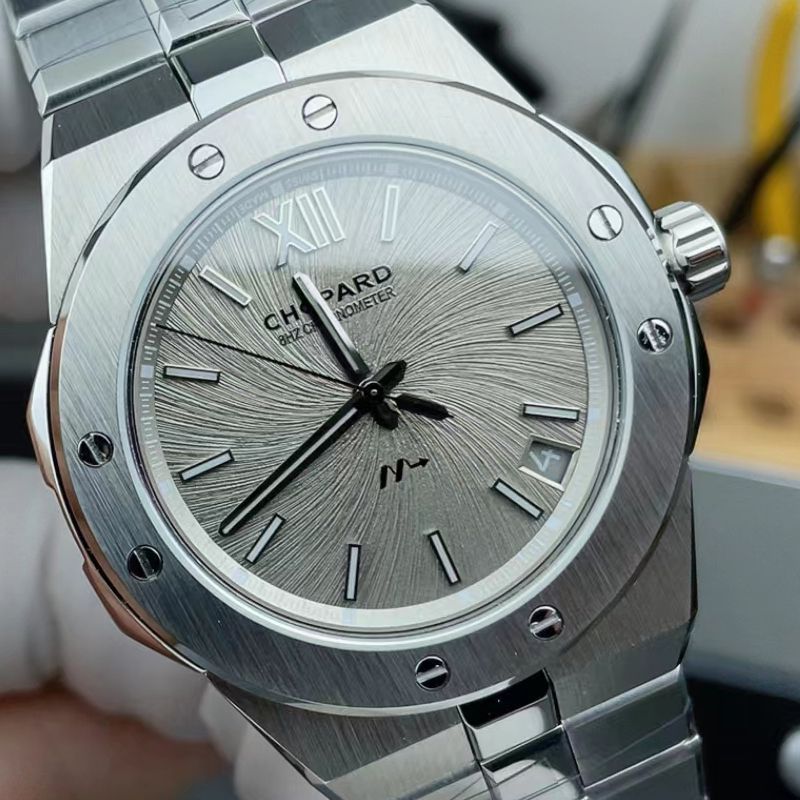 GH Chopard Snow Mountain Proud Wings  imitation  watch298600-3002 watches 