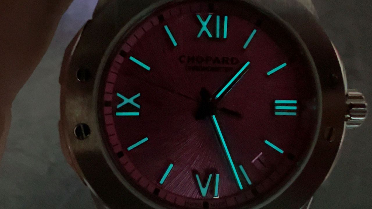 GH Chopard Snow Mountain Proud Wings  series  Pink Dial   Calendar 款 watches  / XB089