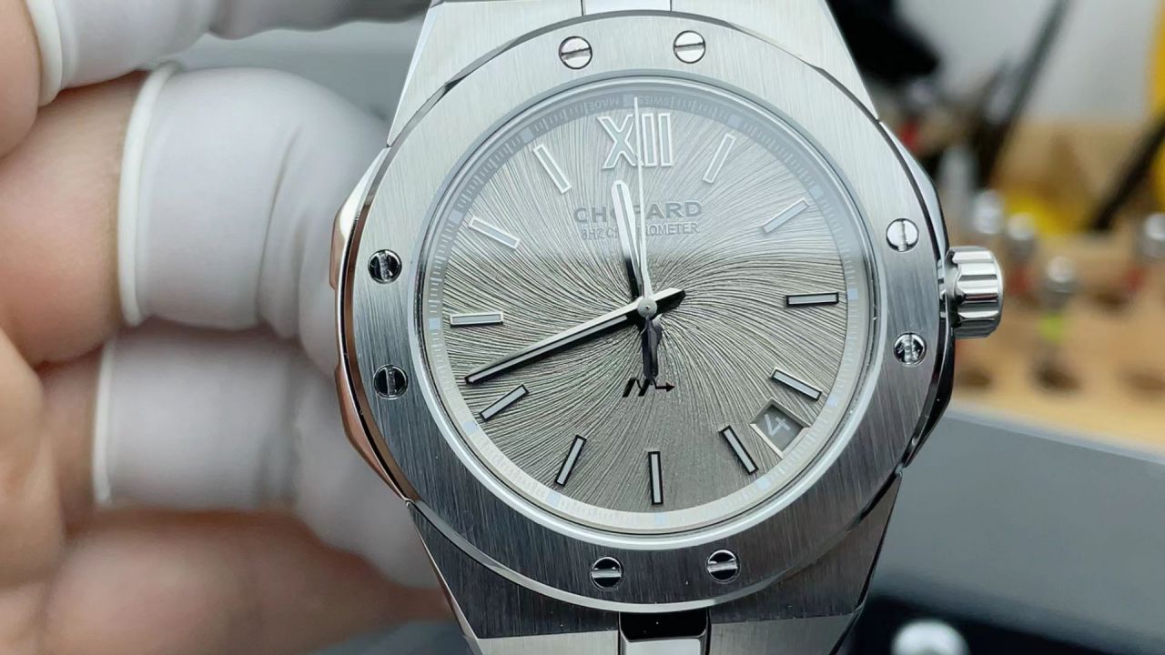 GH Chopard Snow Mountain Proud Wings  imitation  watch298600-3002 watches  / XB091