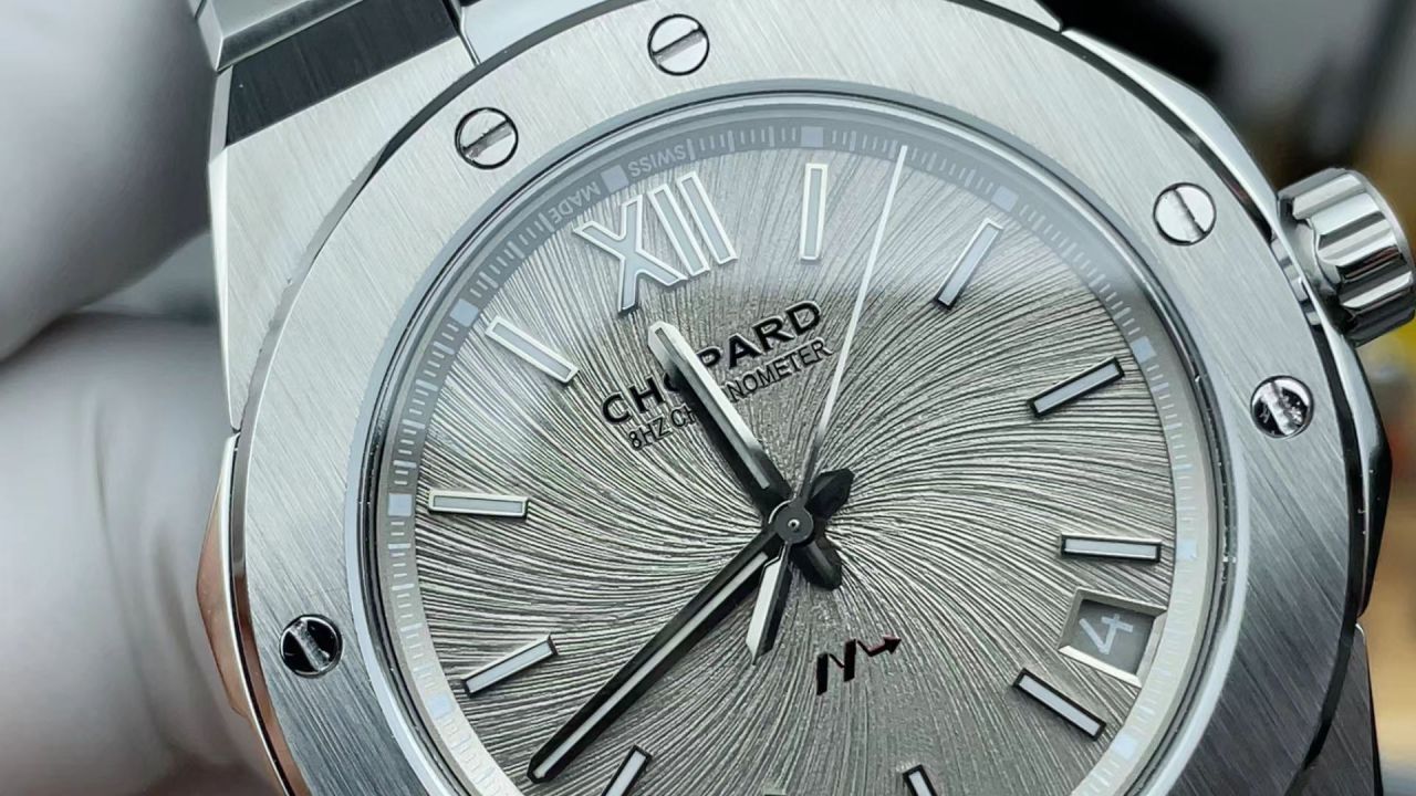 GH Chopard Snow Mountain Proud Wings  imitation  watch298600-3002 watches  / XB091