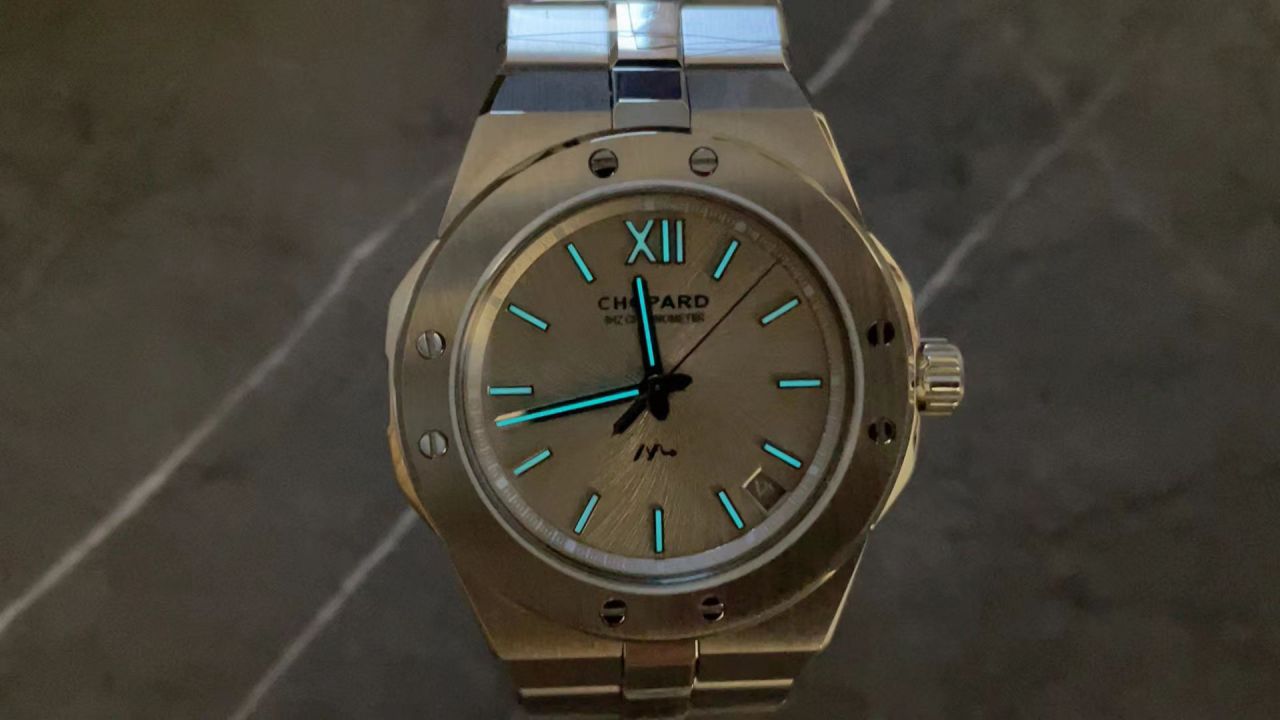 GH Chopard Snow Mountain Proud Wings  imitation  watch298600-3002 watches  / XB091