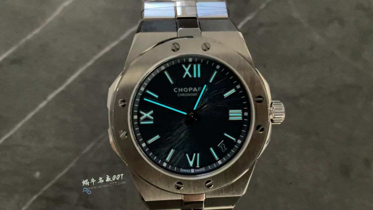 GH Chopard Snow Mountain Proud Wings  set  / XB092