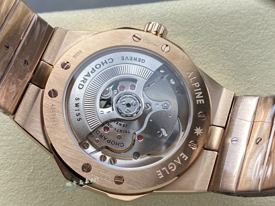 GH Chopard Snow Mountain Proud Wings  set  / XB092