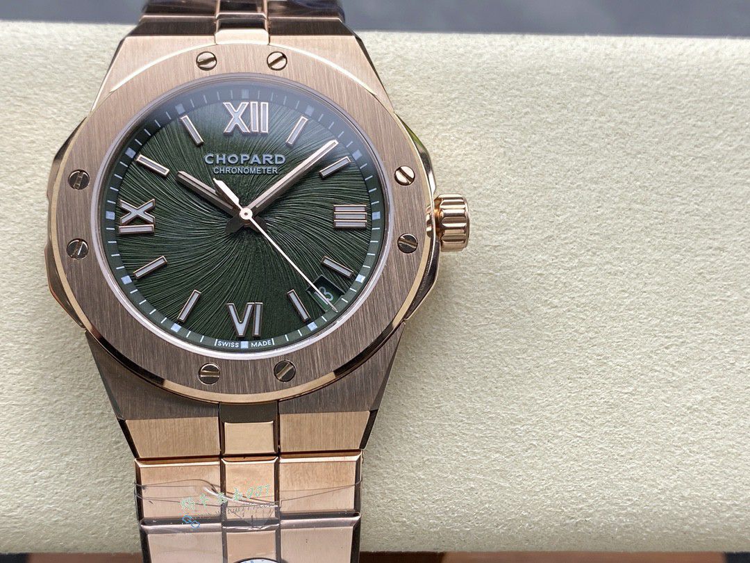 GH Chopard Snow Mountain Proud Wings  set  / XB092