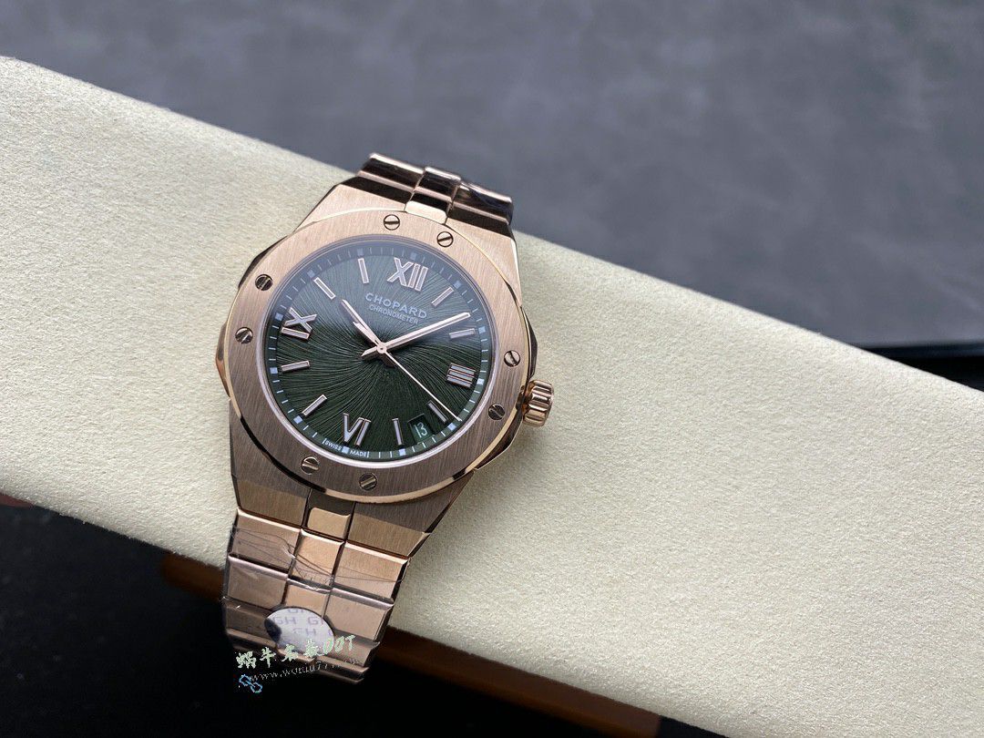 GH Chopard Snow Mountain Proud Wings  set  / XB092