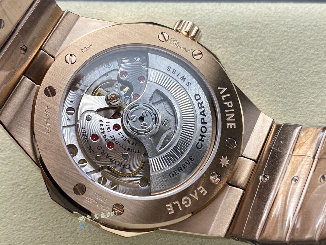 GH Chopard Snow Mountain Proud Wings  set  / XB092