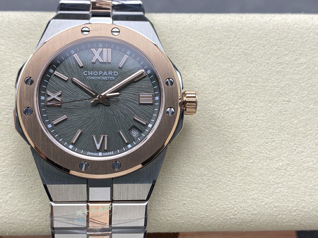 GH Chopard Snow Mountain Proud Wings  set  / XB092