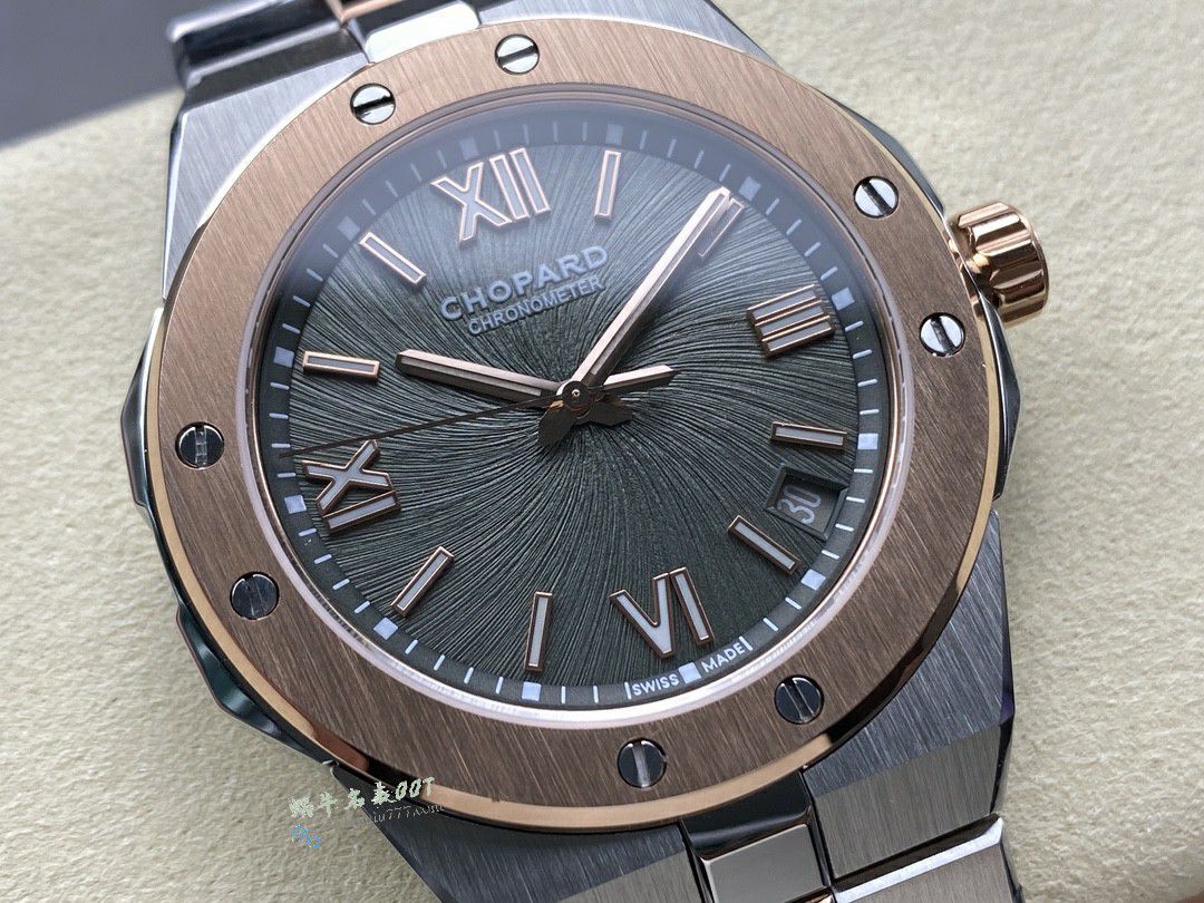 GH Chopard Snow Mountain Proud Wings  set  / XB092