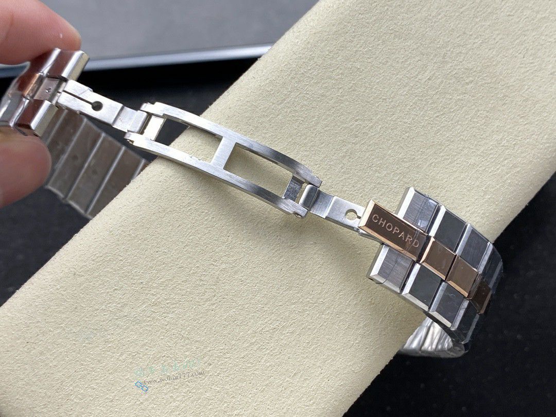 GH Chopard Snow Mountain Proud Wings  set  / XB092