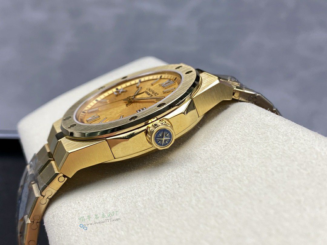 GH Chopard Snow Mountain Proud Wings  set  / XB092