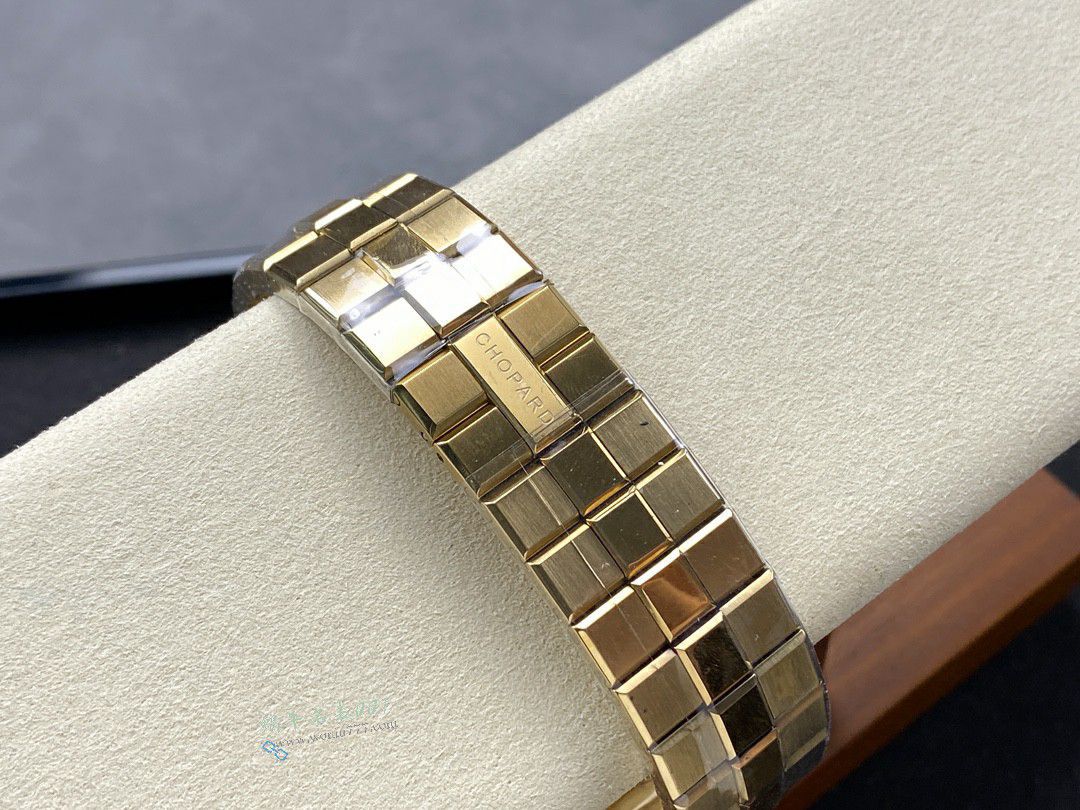 GH Chopard Snow Mountain Proud Wings  set  / XB092