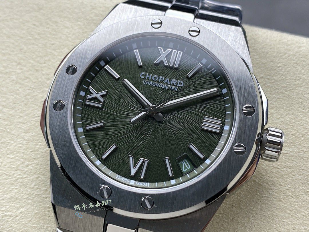 GH Chopard Snow Mountain Proud Wings  set  / XB092