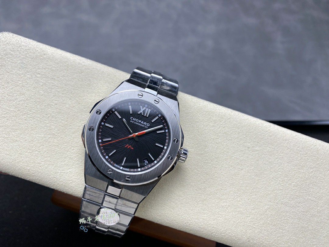 GH Chopard Snow Mountain Proud Wings  set  / XB092