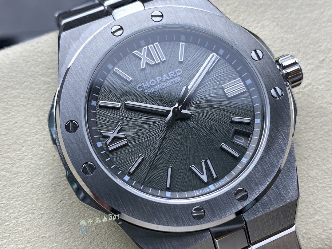 GH Chopard Snow Mountain Proud Wings  set  / XB092