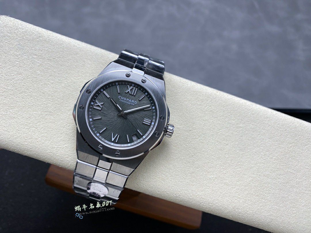 GH Chopard Snow Mountain Proud Wings  set  / XB092