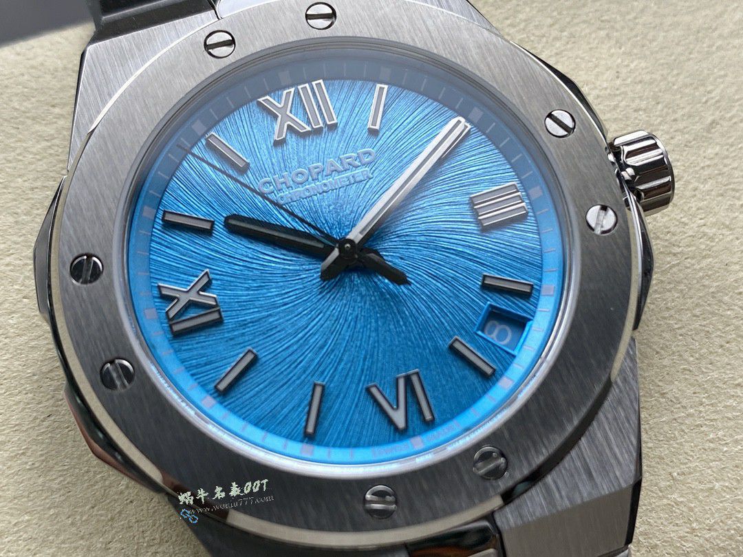 GH Chopard Snow Mountain Proud Wings  set  / XB092