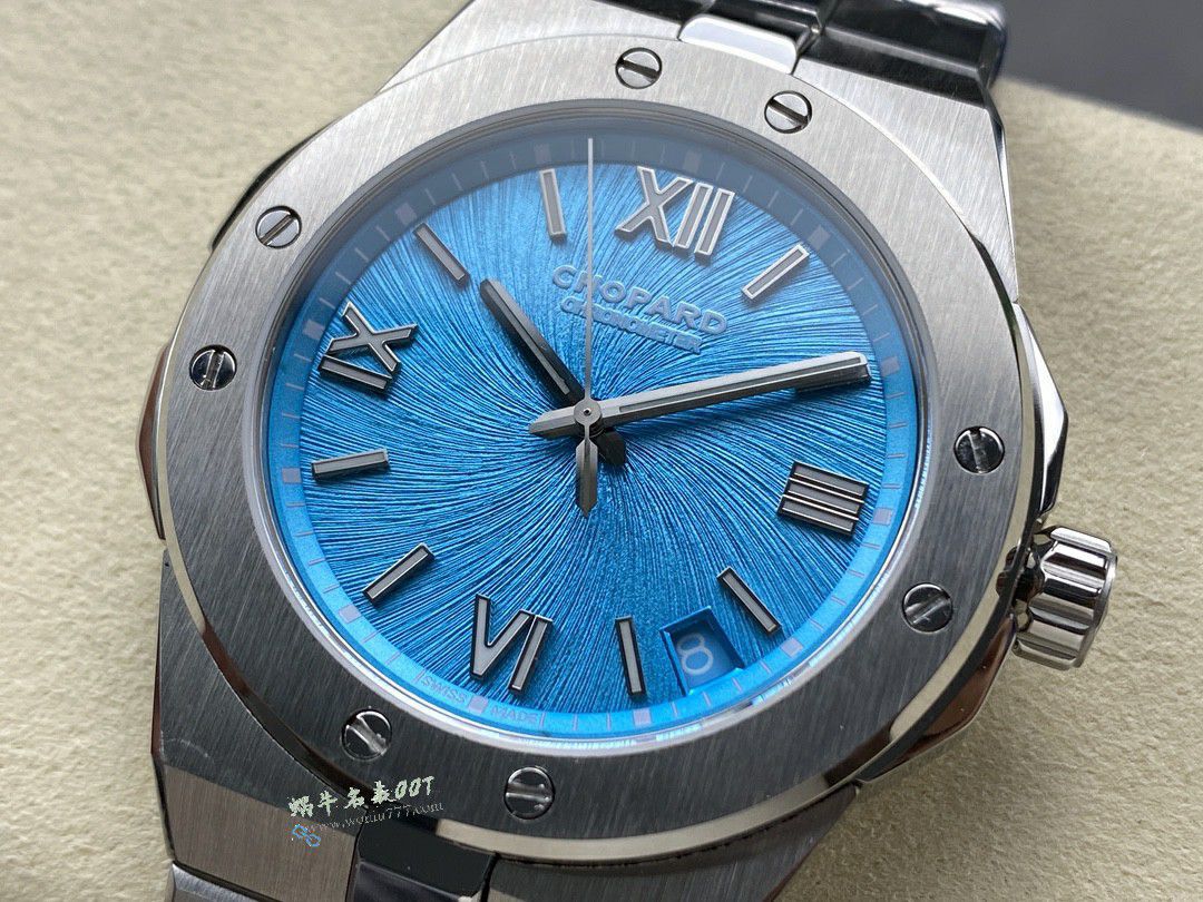 GH Chopard Snow Mountain Proud Wings  set  / XB092