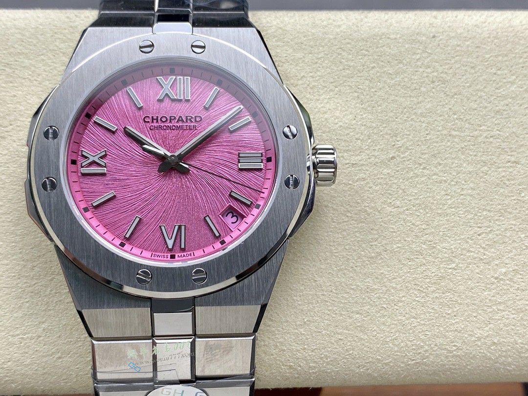 GH Chopard Snow Mountain Proud Wings  set  / XB092