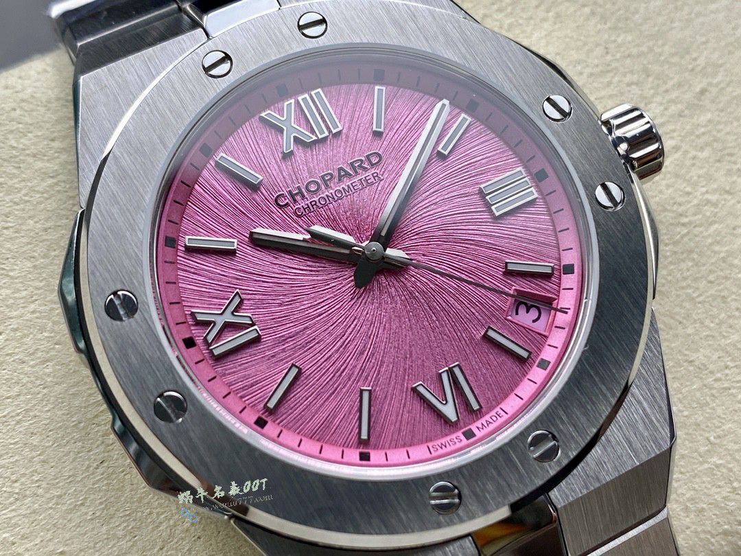 GH Chopard Snow Mountain Proud Wings  set  / XB092