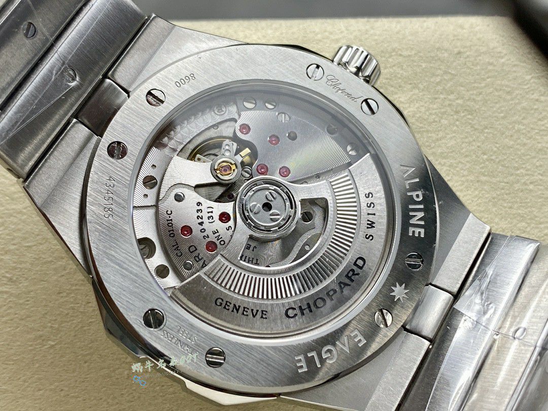 GH Chopard Snow Mountain Proud Wings  set  / XB092