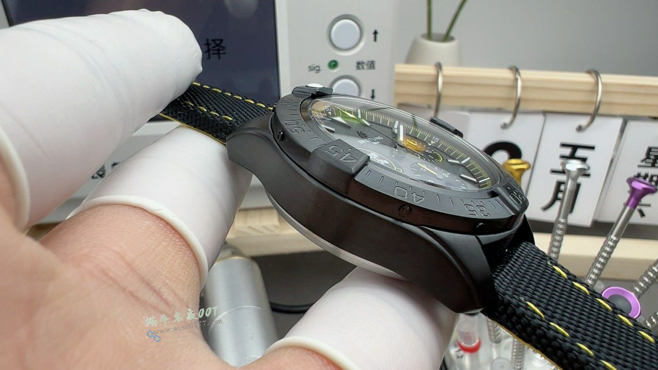 BLS Breitling  Avengers New models  Strong attack ！ / BL215