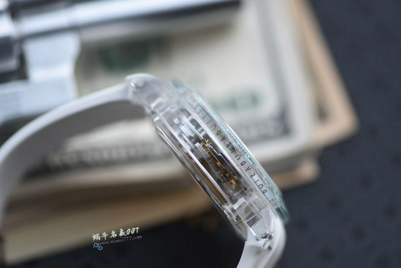  Video review  Advanced   Customized version complete Transparent crystal case  super  Skeleton 4130 Rolex Daytona  watch / R982