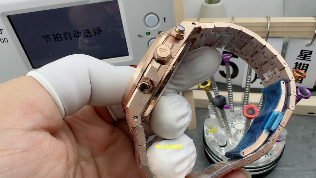 APS Audemars Piguet Royal Oak  series TOP replica  watch26239OR.GG.1224OR.01 watches  / AP320