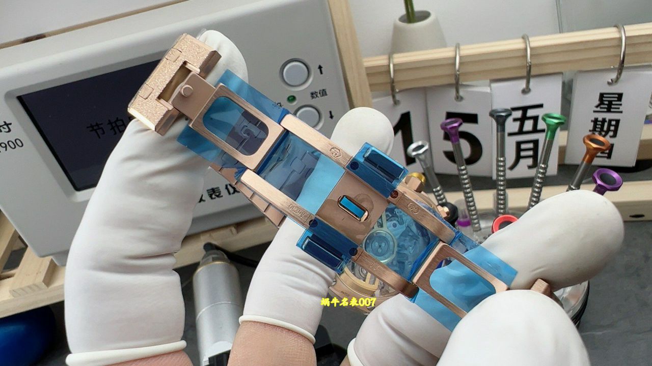 APS Audemars Piguet Royal Oak  series TOP replica  watch26239OR.GG.1224OR.01 watches  / AP320