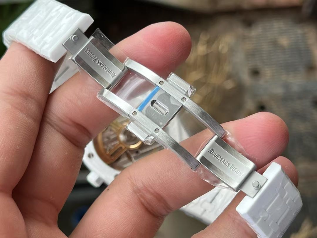 APS new product Audemars Piguetcal.4302 Customized movement 15500 100% ceramic style  watch newest  arrival  / AP322