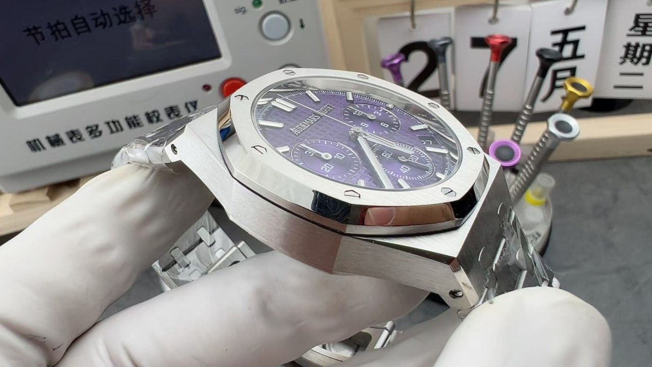 APS Factory Audemars Piguet Audemars Piguet Royal Oak 26240BC.OO.1320BC.01 watches  / AP323