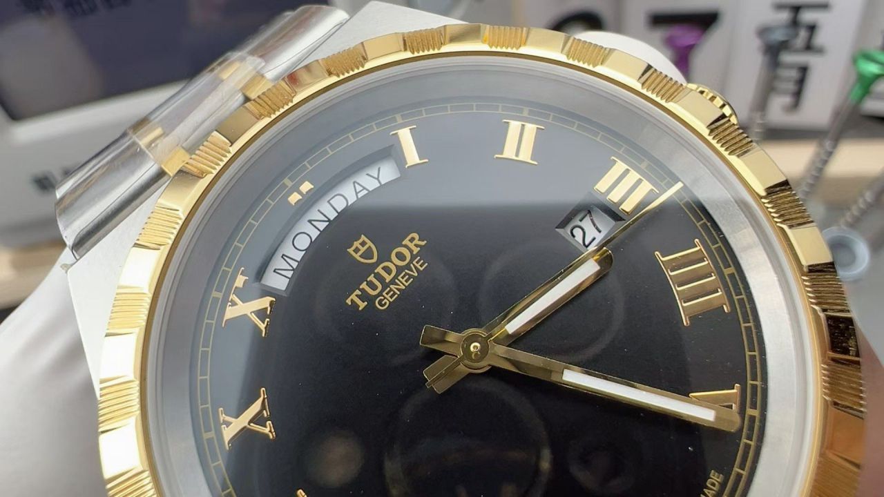 V7 Factory  Tudor Royal  series TOP replica  watchM28603-0003 watches  / DT089