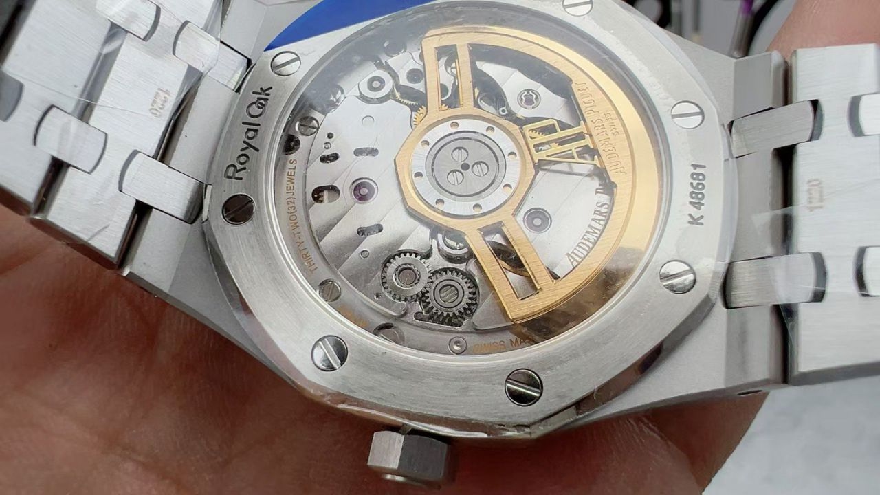 APS Factory Audemars Piguet Royal Oak  series 15510ST.OO.1320ST.08 watches  / AP326