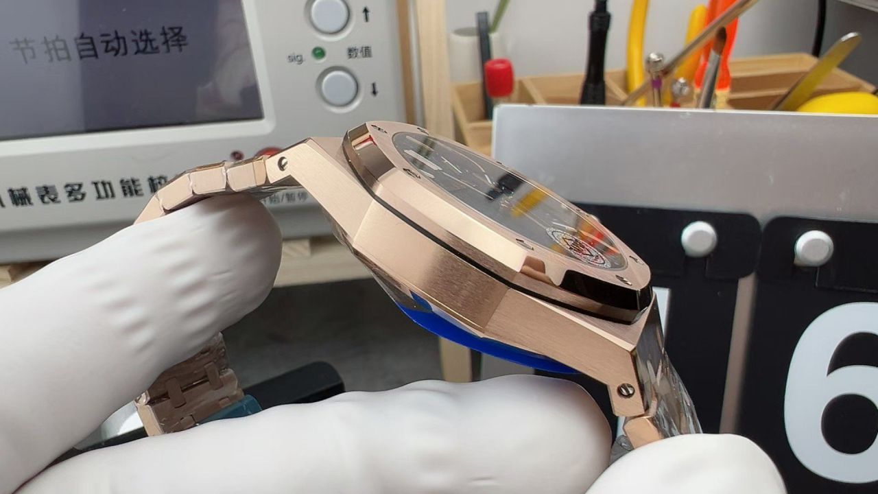 APS Factory Audemars Piguet Royal Oak  series 15510OR.OO.1320OR.03 watches  / AP327