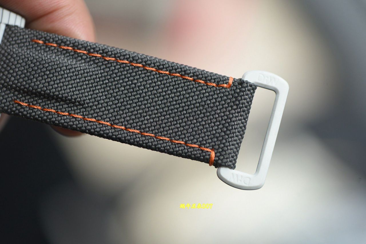 N Factory  industry Highest Version Diw  Customized version ROLEX  Daytona  complete carbon fiber case  watches  / R986