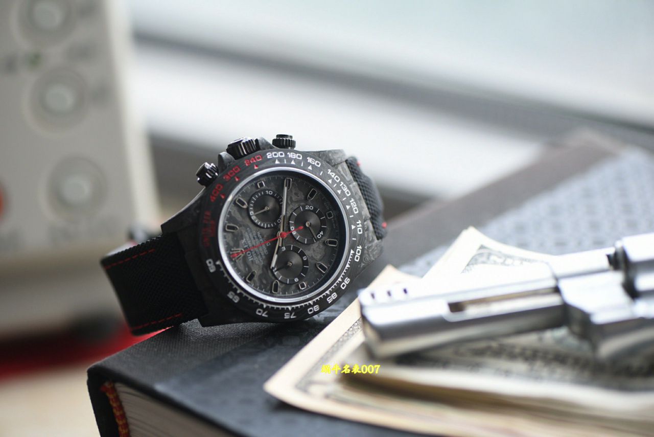 N Factory  industry Highest Version Diw  Customized version ROLEX  Daytona  complete carbon fiber case  watches  / R990