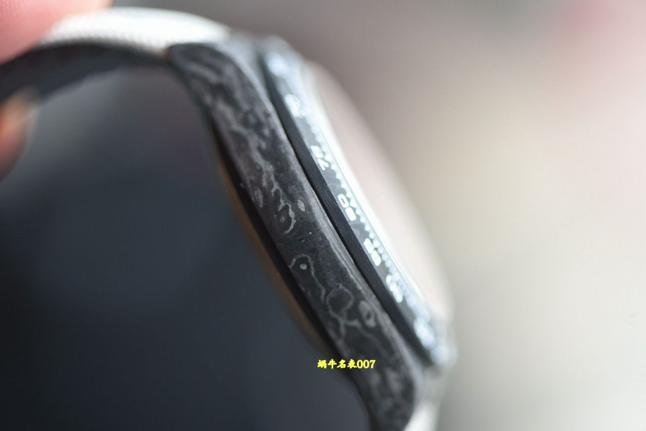 N Factory  industry Highest Version Diw  Customized version ROLEX  Daytona  complete carbon fiber case  watches  / R987