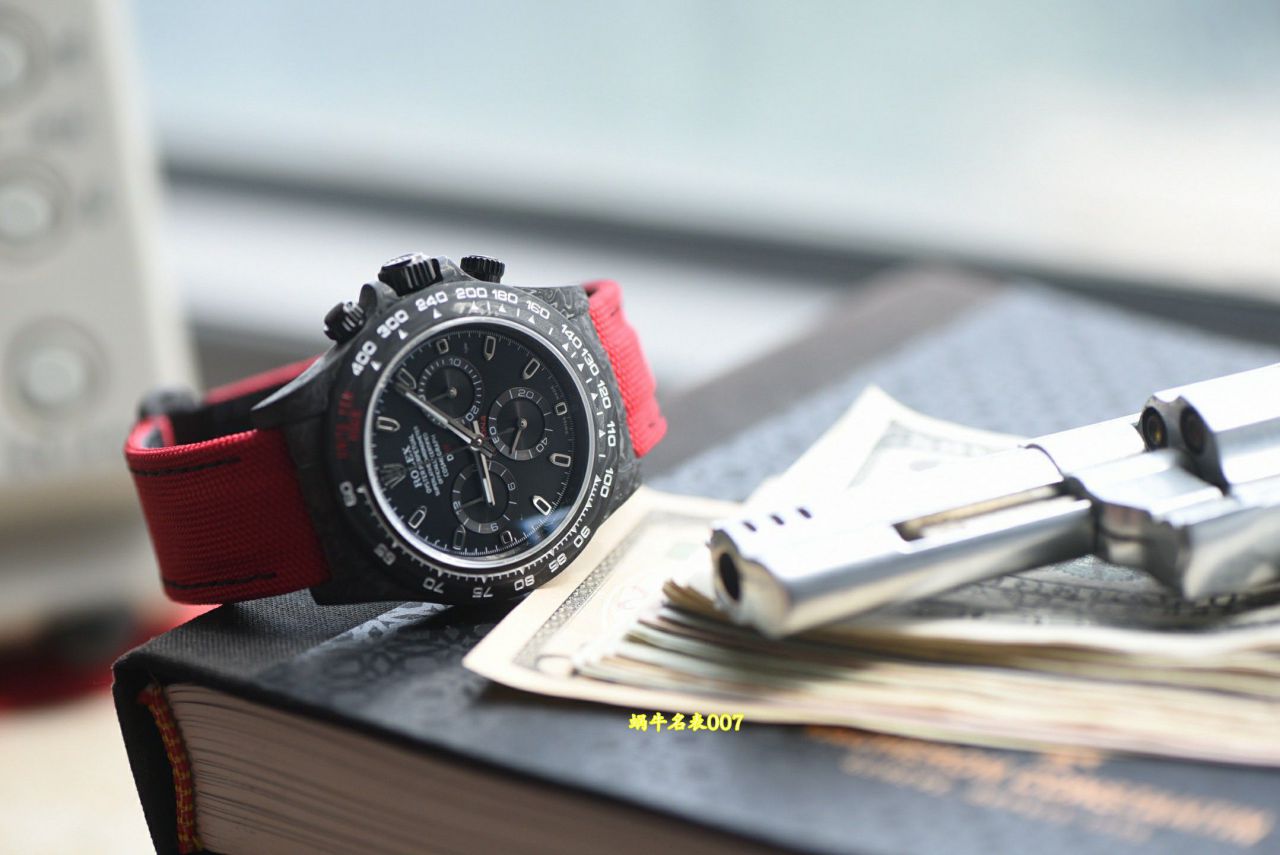 N Factory  industry Highest Version Diw  Customized version ROLEX  Daytona  complete carbon fiber case  watches  / R987