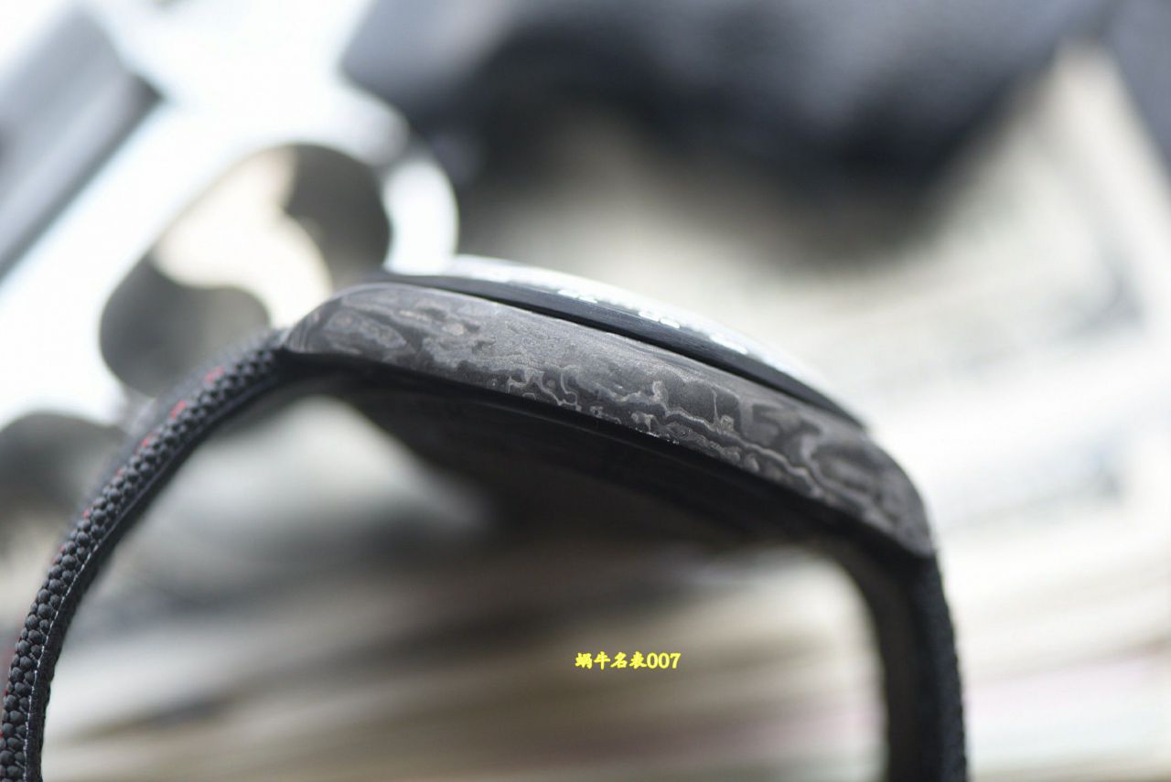 N Factory  industry Highest Version Diw  Customized version ROLEX  Daytona  complete carbon fiber case  watches  / R989