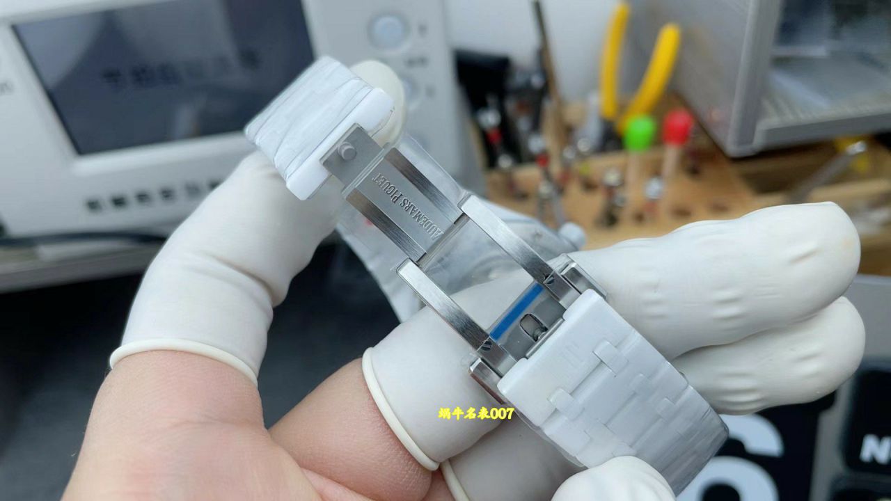 APS Audemars Piguet replica  watch Royal Oak  Perpetual calendar 26579CB.OO.1225CB.01 watches  / AP329