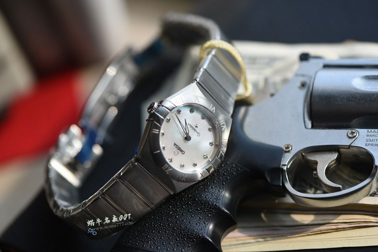  Video review AS Latest Omega  quartz movement   Women  watches  constellation  series 28mm / VS831