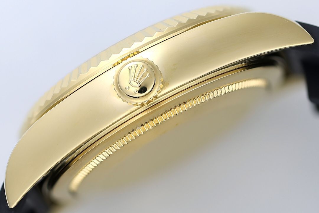 ZF Skywalker ROLEXRolexSky-Dweller  Matching weight version  Rose gold green face small quantity arrival  / R997