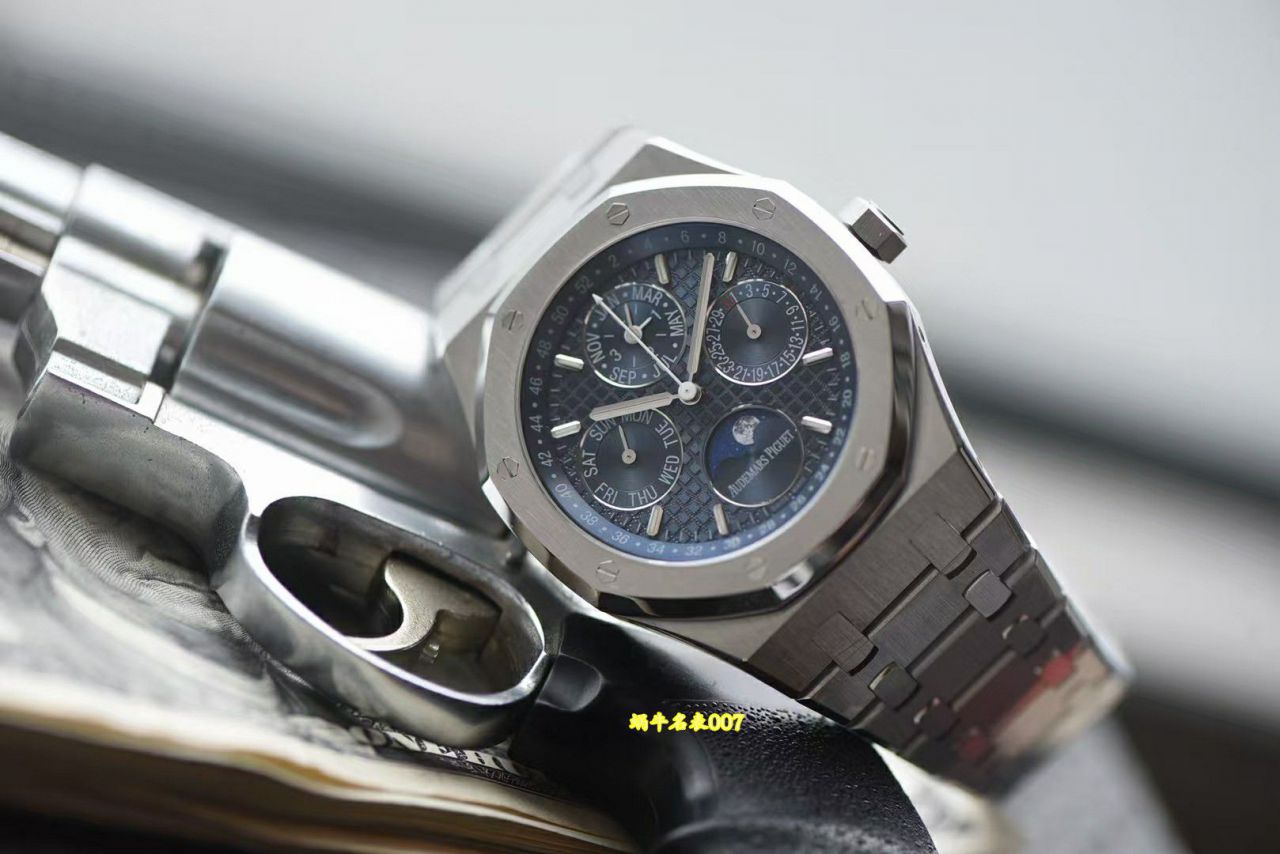 Video review APS Factory Audemars Piguet Royal Oak  series 26674ST.OO.1320ST.01 watches  / AP356