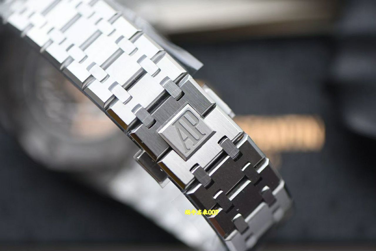  Video review APS Factory Audemars Piguet Royal Oak  series 26674ST.OO.1320ST.01 watches  / AP356