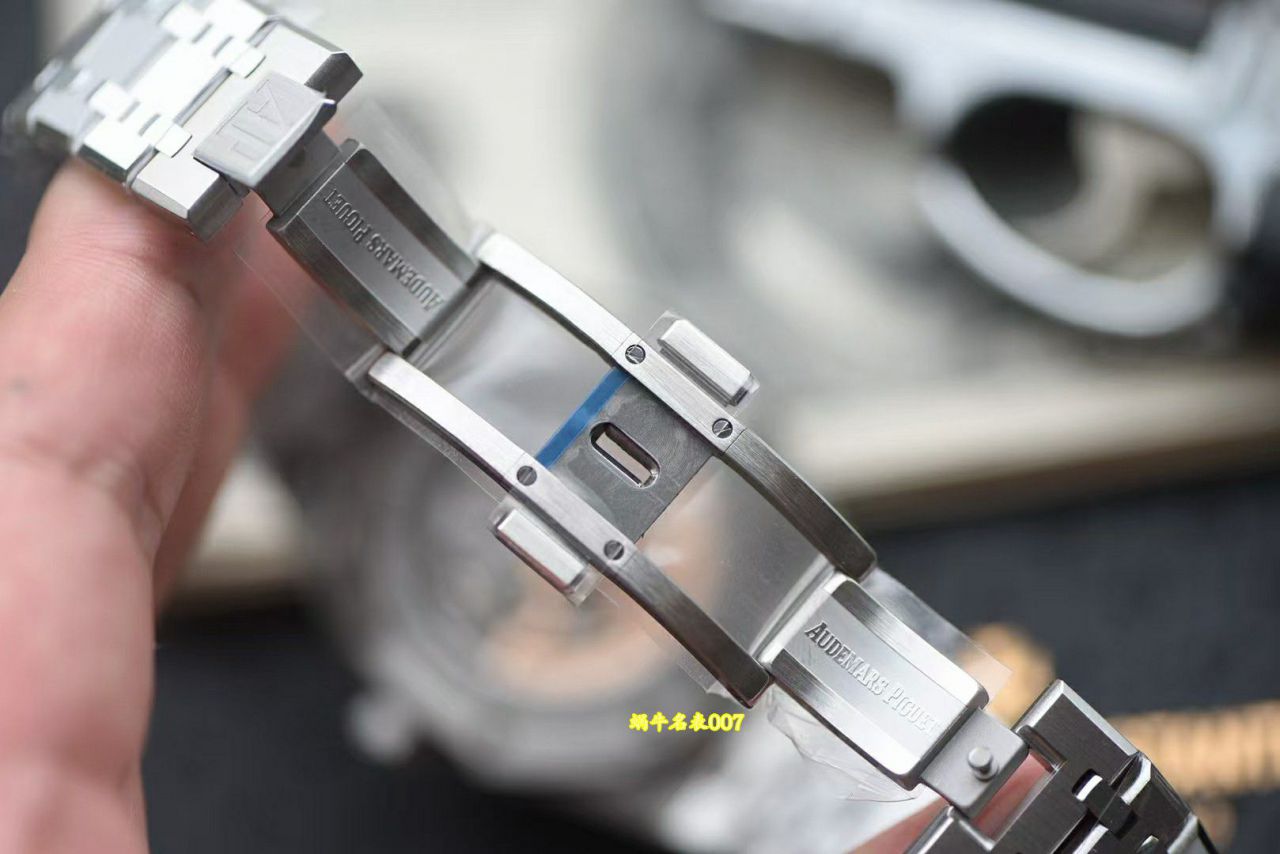  Video review APS Factory Audemars Piguet Royal Oak  series 26674ST.OO.1320ST.01 watches  / AP356