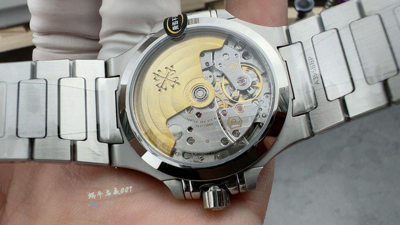 3K Patek Philippe Aquanaut Collection  series 7118/1A-010  Women  watches ( Nautilus ) / BD518